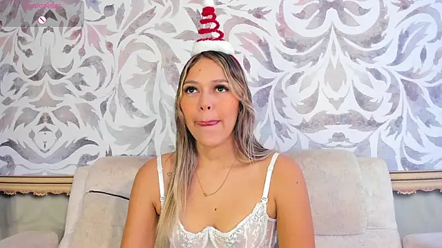 Cami hunter  online show from 20, 12, 2024