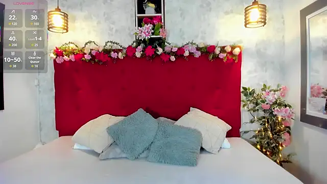 Snapshot of SilvannaFit chatting on 23, 9, 2025 SilvannaFit online show from 23, 9, 2025