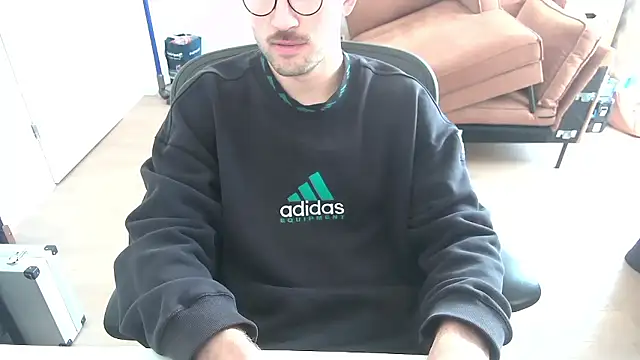 taallguyy 196 online show from 11, 1, 2026