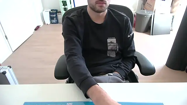 taallguyy 196 online show from 13, 11, 2025