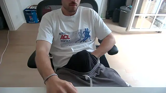 taallguyy 196 online show from 8, 7, 2026