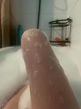 liloucamchaudee online show from 16, 1, 2026