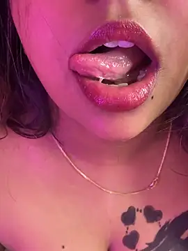 wildestcouplee online show from 22, 11, 2025