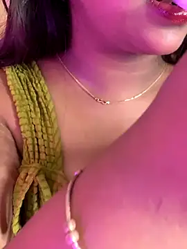 wildestcouplee online show from 1, 11, 2025