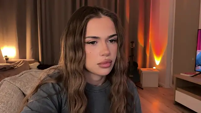 Snapshot of Julia_RL chatting on 2, 4, 2026 Julia RL online show from 2, 4, 2026