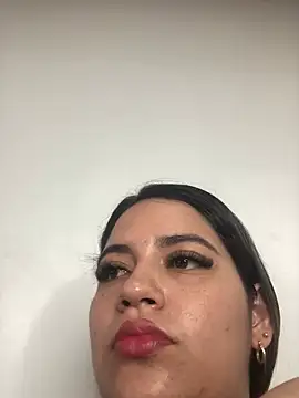 Amira  Fatima online show from 27, 2, 2025