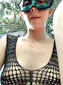 Estrella-Wicked online show from 8, 1, 2025