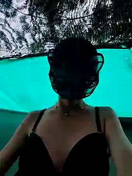 Estrella-Wicked online show from 13, 12, 2024