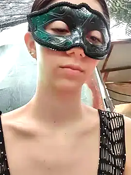 Estrella-Wicked online show from 10, 1, 2025