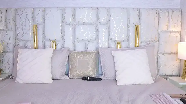 rosse lennon online show from 23, 4, 2026