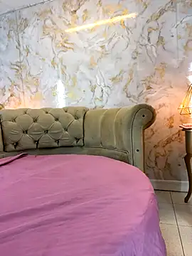 khloeblake online show from 25, 11, 2025