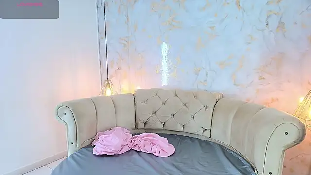 khloeblake online show from 14, 6, 2026
