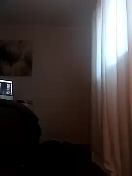 Melaneighted online show from 7, 4, 2026