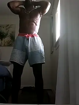 Melaneighted online show from 6, 4, 2026