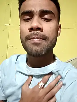 Skinny Bigass 23 online show from 19, 2, 2025
