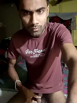 Skinny Bigass 23 online show from 5, 3, 2025