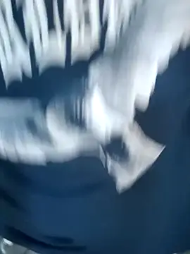 Skinny Bigass 23 online show from 4, 11, 2025