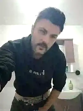 Snapshot of hot_man_eray chatting on 19, 11, 2025 hot man eray online show from 19, 11, 2025