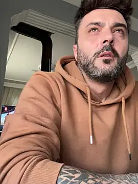 Snapshot of hot_man_eray chatting on 11, 2, 2025 hot man eray online show from 11, 2, 2025