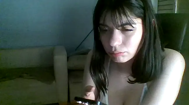 candycamiila online show from 2, 12, 2024