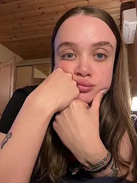 SofiaWaze online show from 16, 3, 2025