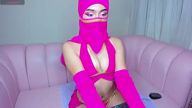 Snapshot of Aaliyah_Salma chatting on 27, 1, 2025 Aaliyah Salma online show from 27, 1, 2025