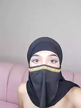 Snapshot of Aaliyah_Salma chatting on 22, 1, 2025 Aaliyah Salma online show from 22, 1, 2025