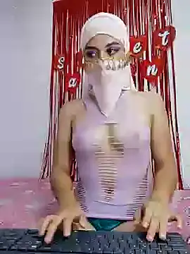 Snapshot of Aaliyah_Salma chatting on 19, 2, 2025 Aaliyah Salma online show from 19, 2, 2025