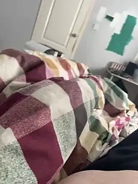 Snapshot of AmberTaylorXxx chatting on 9, 10, 2025 AmberTaylorXxx online show from 9, 10, 2025