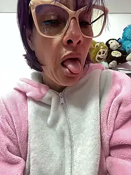 Goddess-Love- online show from 6, 3, 2025