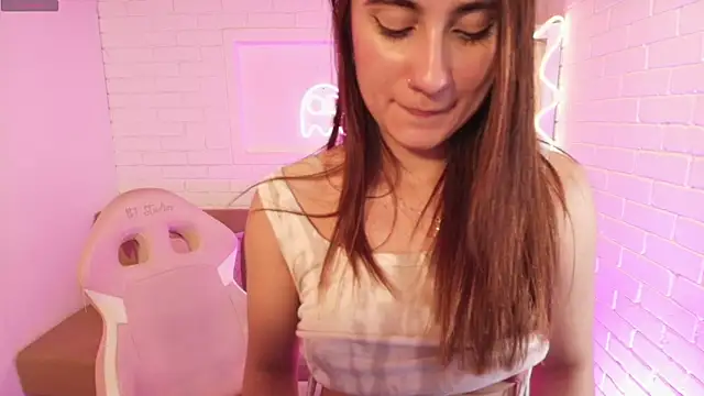 Foxy tay online show from 7, 12, 2024