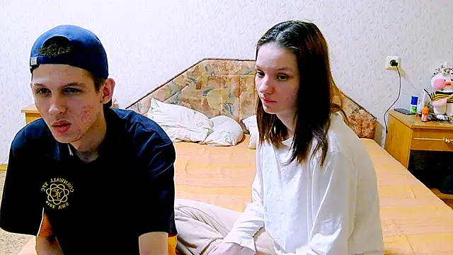 Ivy Lester online show from 28, 2, 2025