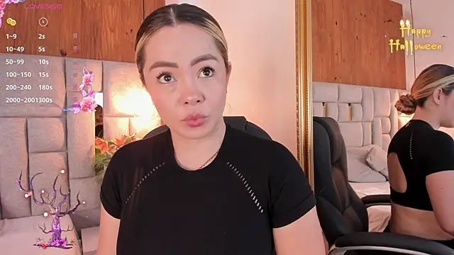 Saori newman online show from 4, 11, 2025