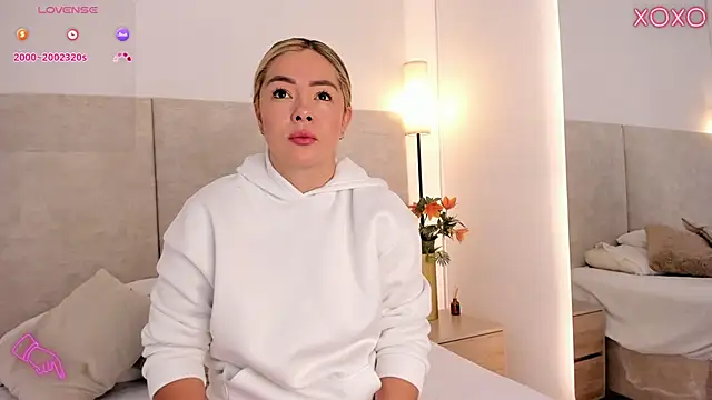 Saori newman online show from 13, 11, 2025