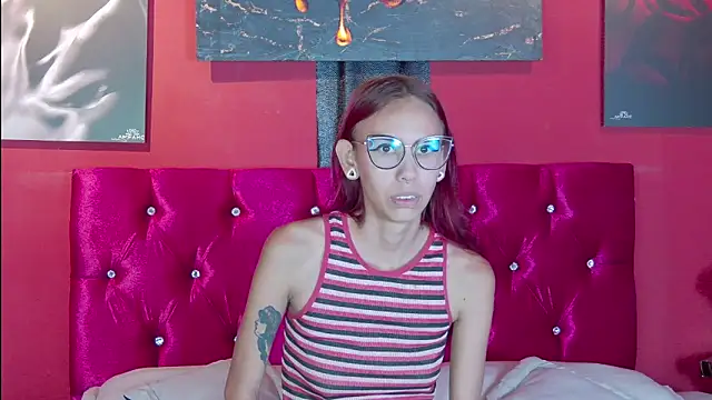 Lunamistyc online show from 6, 11, 2025