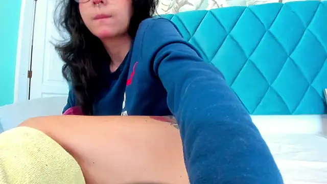 KittyBlosson online show from 29, 9, 2025