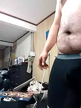 Snapshot of RobbyThrobb chatting on 6, 2, 2025 RobbyThrobb online show from 6, 2, 2025
