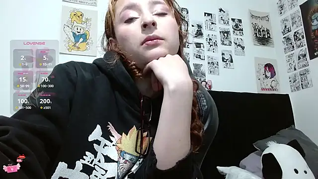 Snapshot of CelesteAyase chatting on 20, 9, 2025 CelesteAyase online show from 20, 9, 2025