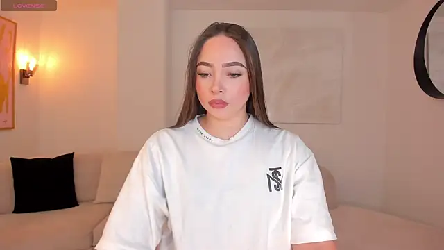 AlinaKravitz online show from 24, 2, 2026