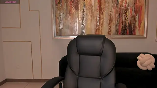 AlinaKravitz online show from 11, 11, 2025