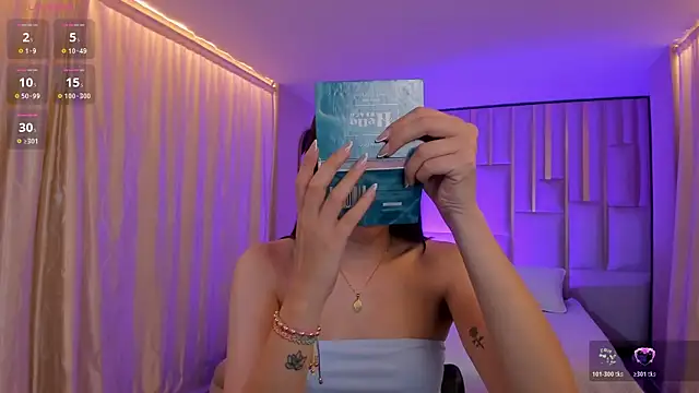 KaiaFerreira online show from 10, 2, 2026