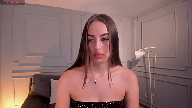 KaiaFerreira online show from 11, 2, 2026