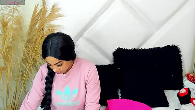 ScarlethNatasha online show from 8, 11, 2025