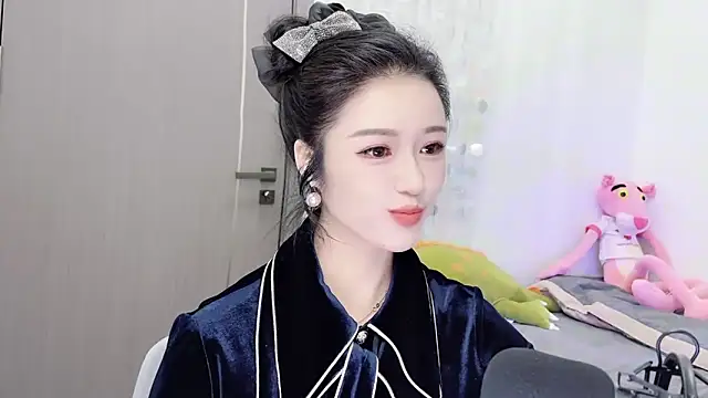 starsqimei online show from 2, 12, 2025