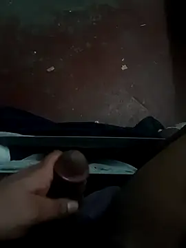 dvaughn3117 online show from 1, 1, 2025