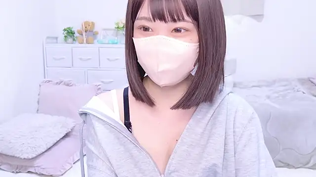 Snapshot of aki_zzz chatting on 1, 3, 2025 aki zzz online show from 1, 3, 2025