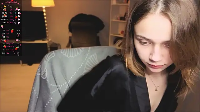 SweetLinaa online show from 11, 3, 2026