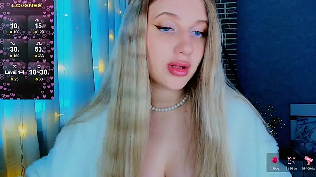 Evacadooo online show from 14, 11, 2025