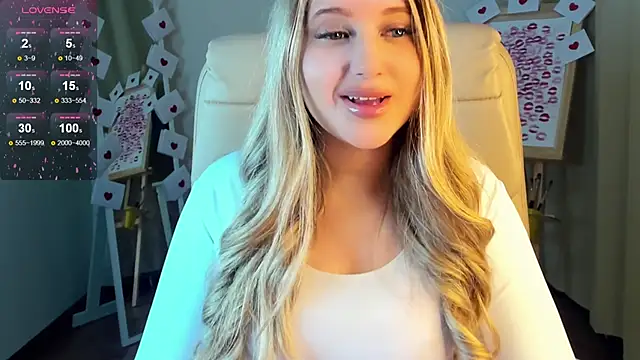 Snapshot of Evacadooo chatting on 16, 2, 2025 Evacadooo online show from 16, 2, 2025