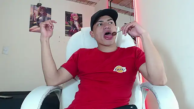 Andres thompson22 online show from 18, 12, 2024